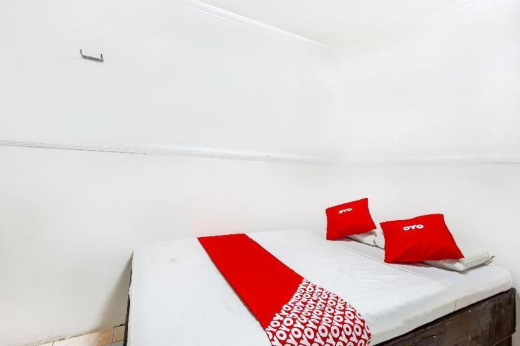 Oyo 842 Smiles Apartelle 2* San Juan (Metro Manila)