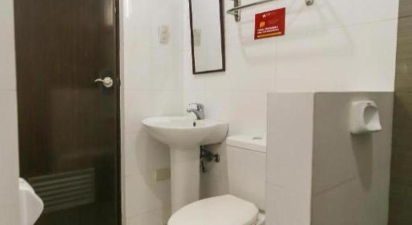 Oyo 842 Smiles Apartelle 2* San Juan (Metro Manila)